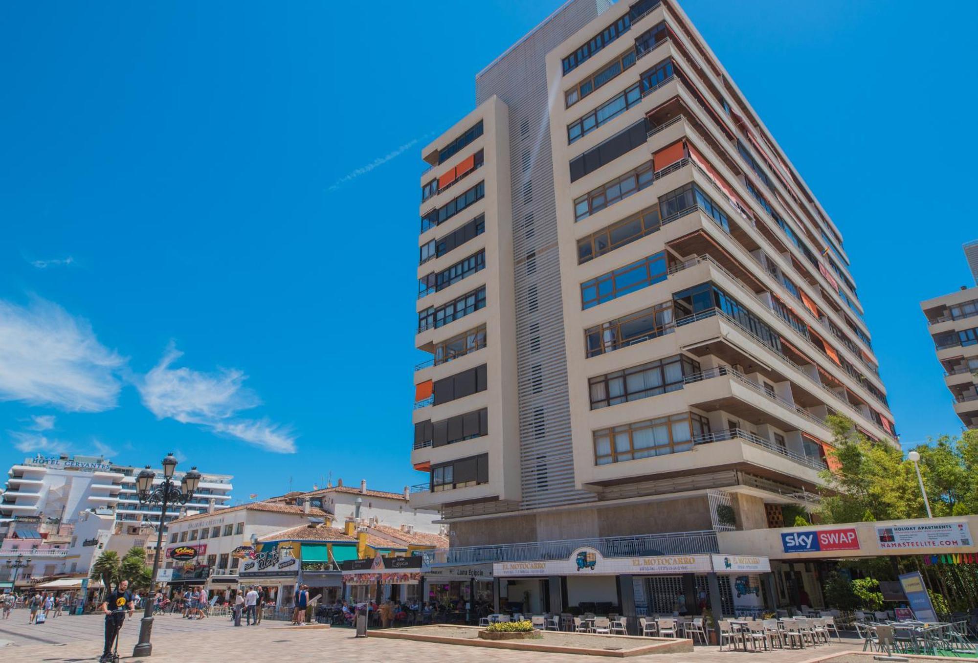 Nogalera Party&Beach Select Torremolinos Exteriör bild