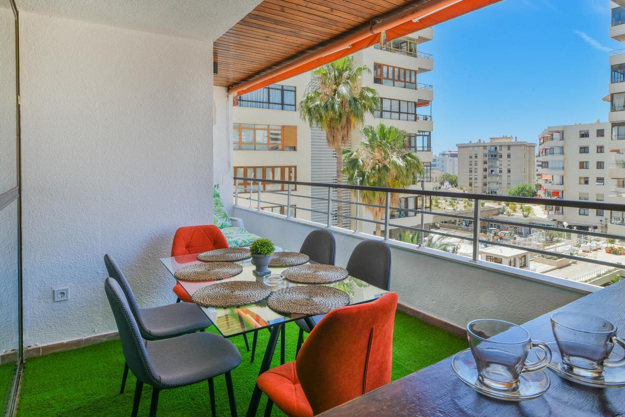 Nogalera Party&Beach Select Torremolinos Exteriör bild